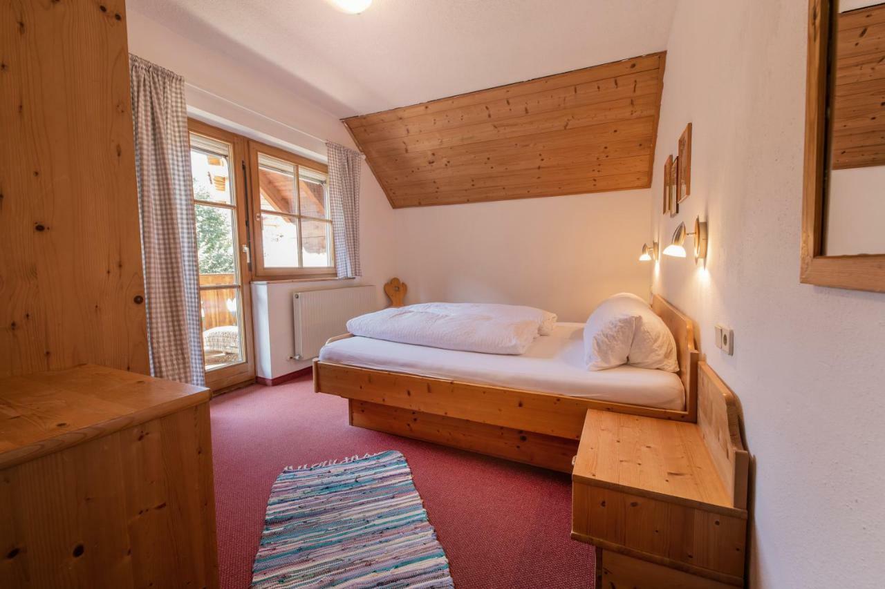 Ferienwohnung Dorfpub Neustift im Stubaital Exterior foto
